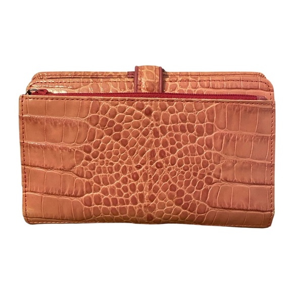 Brighton Pink Leather Crocodile Embossed Medium Sized Wallet - Picture 2 of 5